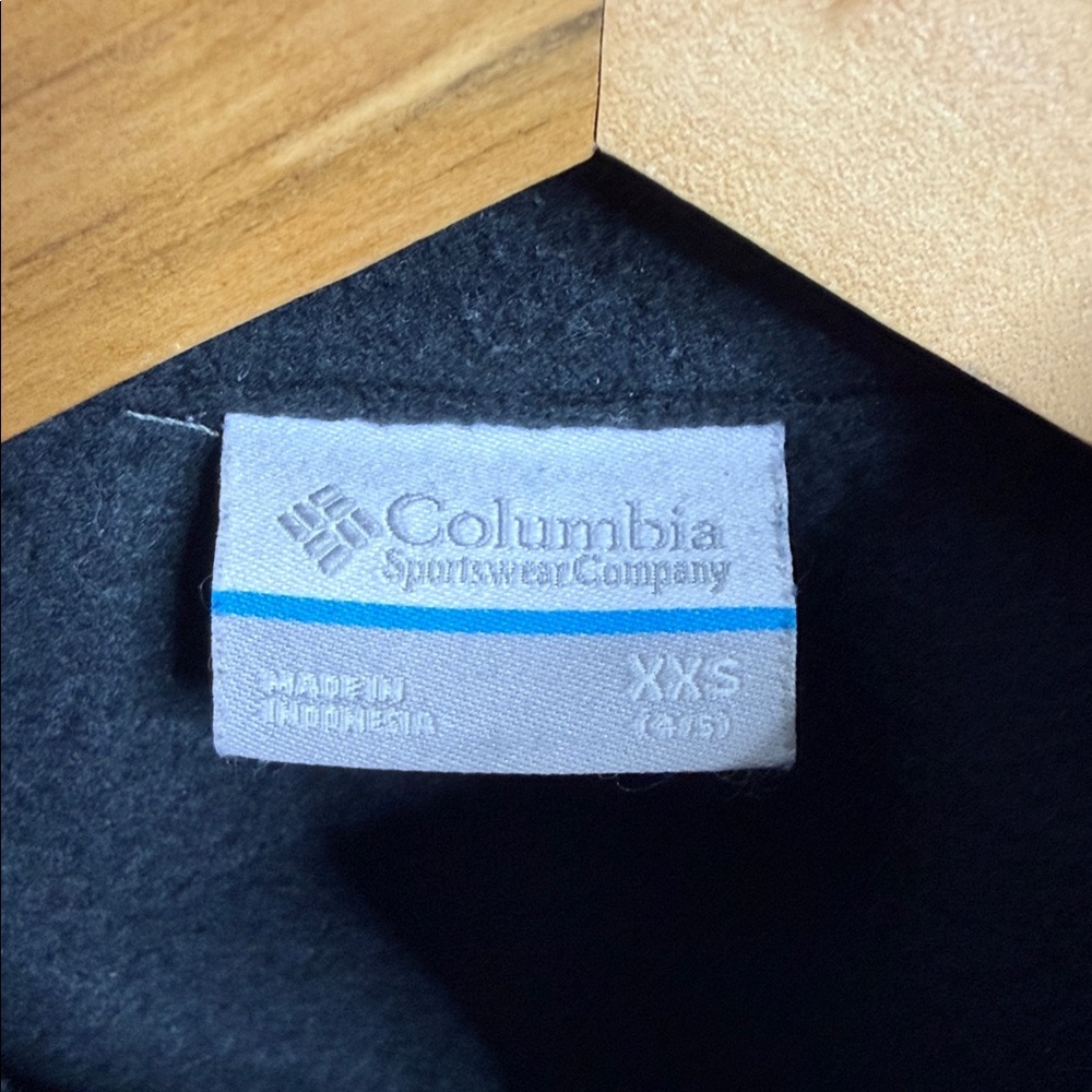 Columbia Kids Dark Gray and Black Puffer Jacket - Picture 2 of 9